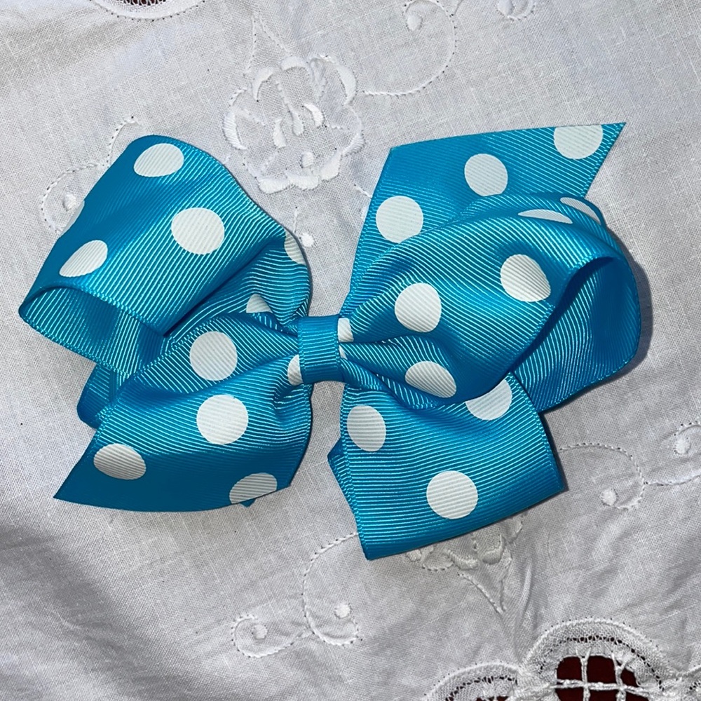 ⭐️ 3/$15 Girls Aqua Blue Polka Dot Boutique Hair Bow